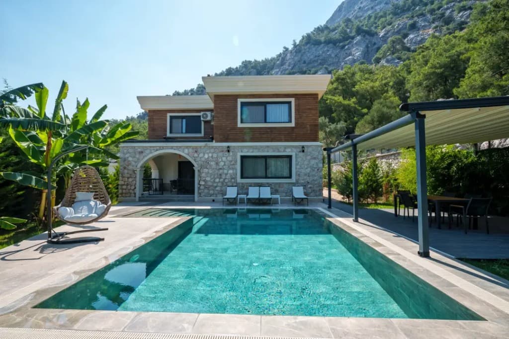 مسبح لانهائي خاص في Villa Silyan أنطاليا